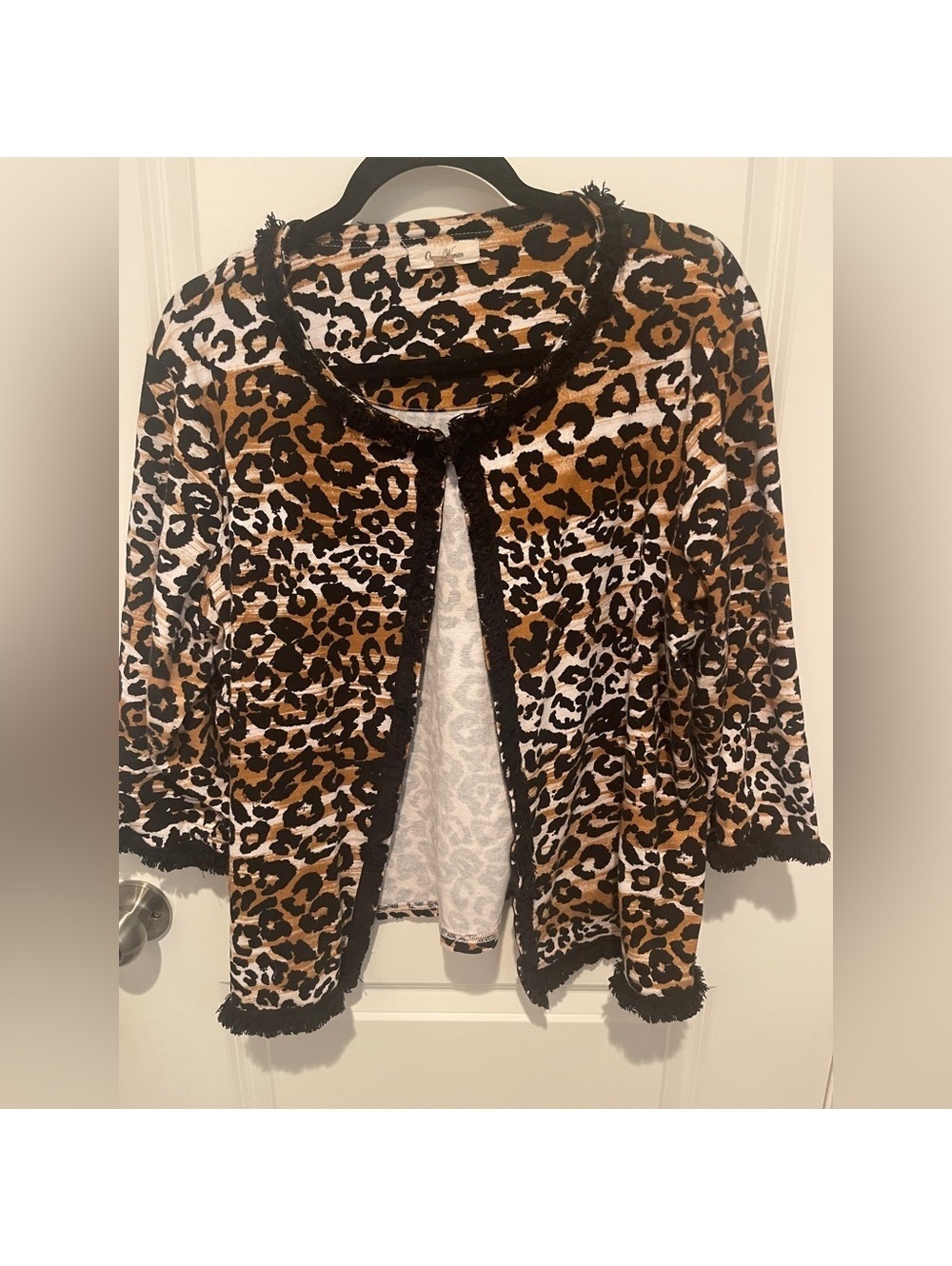 Onque Woman Black and Brown Leopard Cardigan Sweater